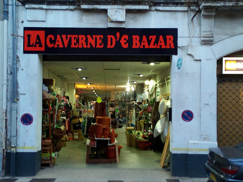 Magasin discount La Caverne D Euro Bazar Foued Ganges