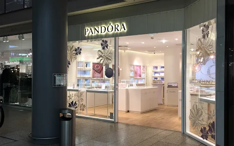 Pandora Store Potsdamer Platz Arkaden image