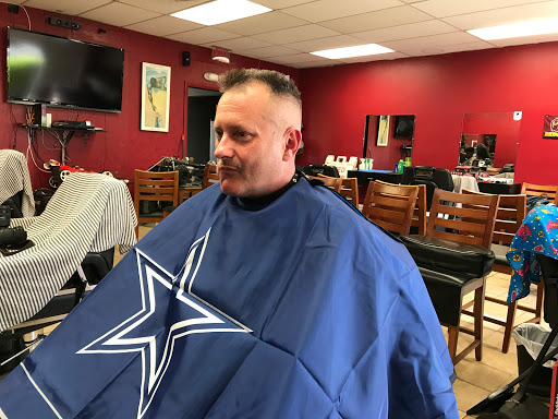 Barber Shop «MoorCuts Barber Shop», reviews and photos, 10440 Baltimore Ave, Beltsville, MD 20705, USA