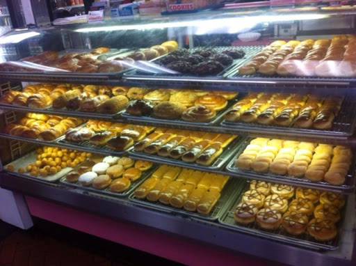 Donut Shop «Donut Star», reviews and photos, 1211 E Chapman Ave, Fullerton, CA 92831, USA