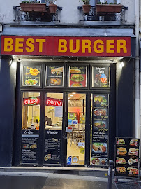 Atmosphère du Restaurant de hamburgers Best Burger à PARIS_9ÈME - n°1