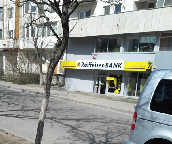 Opinii despre ATM Raiffeisen Bank Multifunctional în <nil> - Bancă