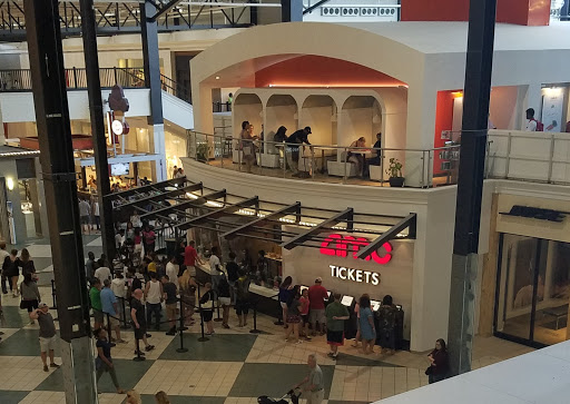 Movie Theater «AMC DINE-IN Easton Town Center 30», reviews and photos, 275 Easton Station, Columbus, OH 43219, USA