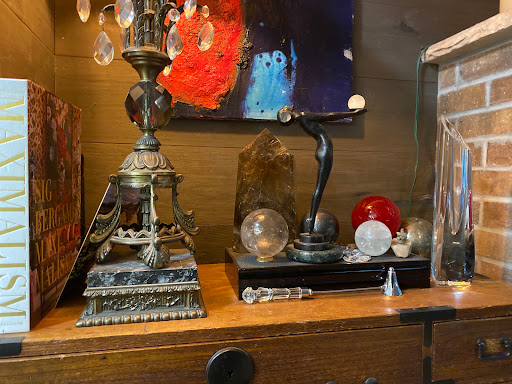 Jewels to Junk, 8025 Gravenstein Hwy, Cotati, CA 94931, USA, 