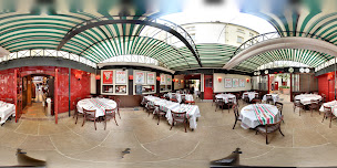 Photo n°63 de Livio à Neuilly-sur-Seine ()