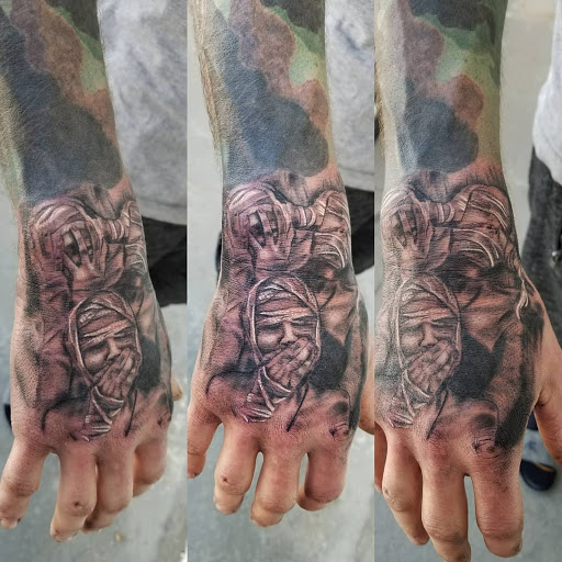 Tattoo Shop «Blue Ring Studio Tattoo & Piercing», reviews and photos, 2408 Cleveland Blvd, Caldwell, ID 83605, USA