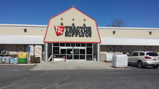 Home Improvement Store «Tractor Supply Co.», reviews and photos, 401 Middlesex Turnpike, Old Saybrook, CT 06475, USA