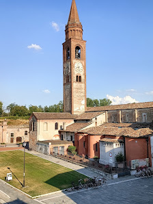 Residenza Gigliola Piazza d'Armi, 3, 26026 Pizzighettone CR, Italia