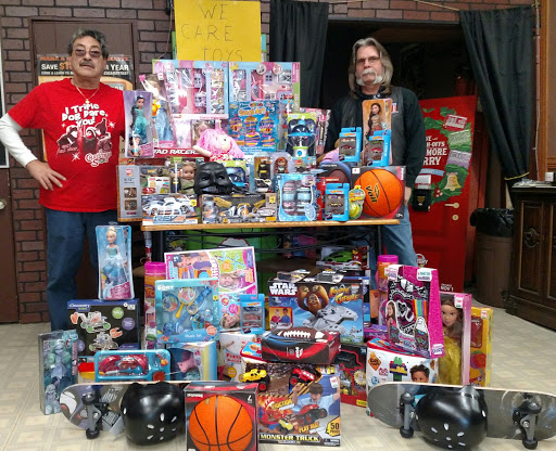 Tobacco Shop «H R Puff N Stuff», reviews and photos, 231 E Main St, Gas City, IN 46933, USA