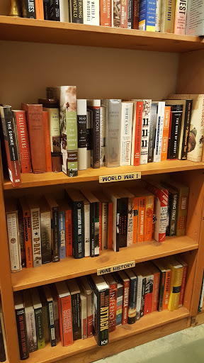 Used Book Store «Mercer Street Books», reviews and photos, 7 Mercer St, Seattle, WA 98109, USA