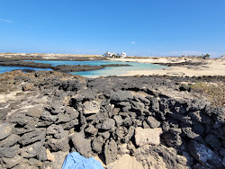 Photo de Playa Los Charcos III et le règlement