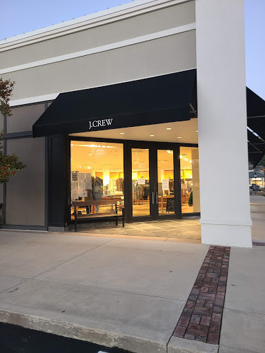 Shopping Mall «Shops of Saddle Creek», reviews and photos, 7509 Poplar Ave #1, Germantown, TN 38138, USA