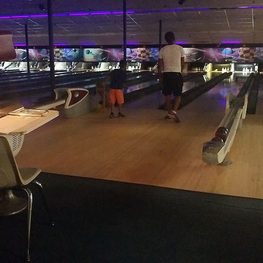 Bowling Alley «Legion Bowl & Billiards», reviews and photos, 661 Park Ave, Cranston, RI 02910, USA