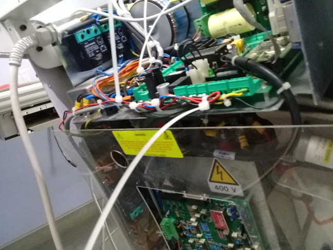 Opinii despre LA CASA DEL SUMINISTRO în Santa Ana - Tienda de informática