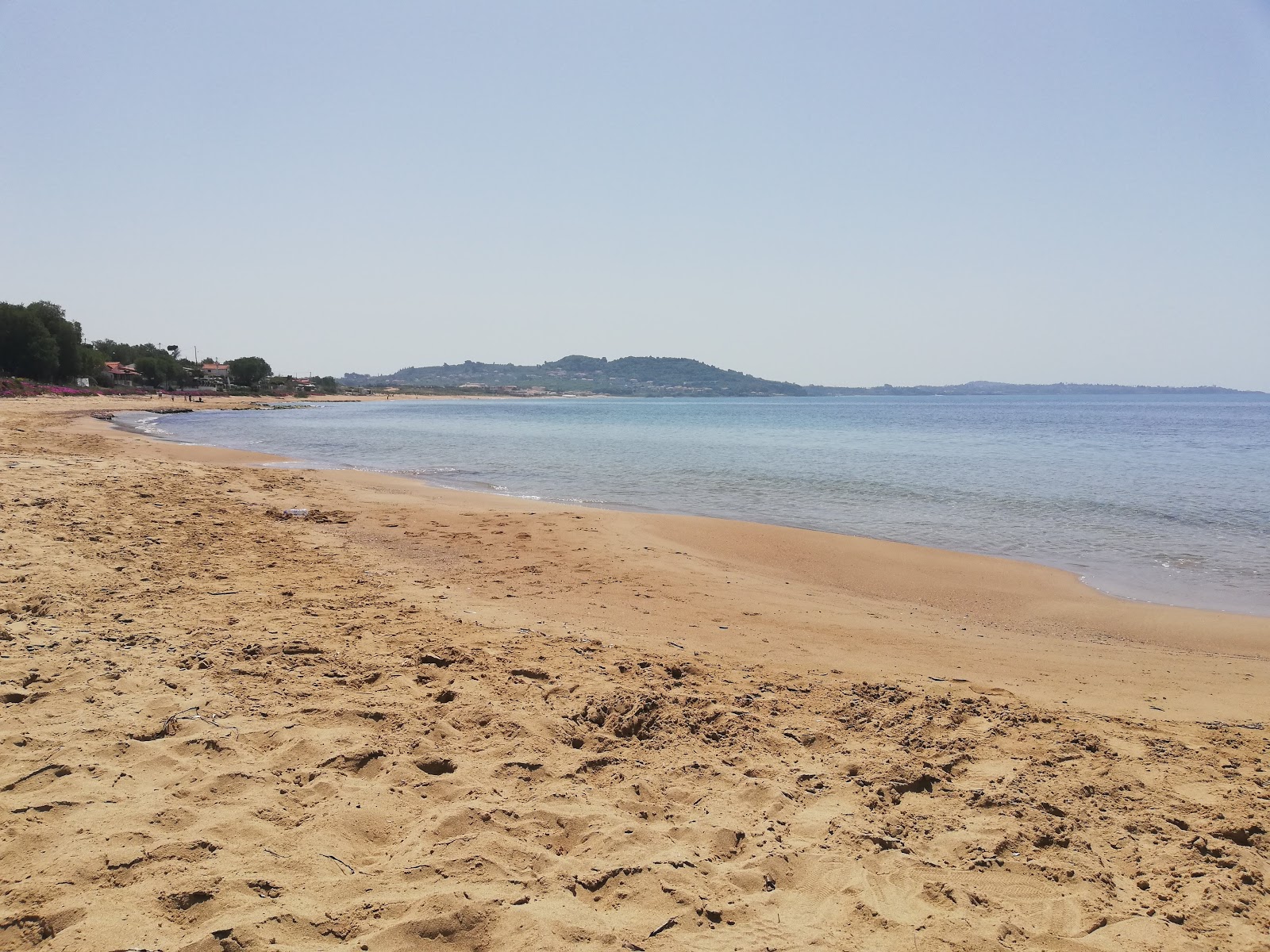 Photo de Pirgi beach avec rivage droit, long
