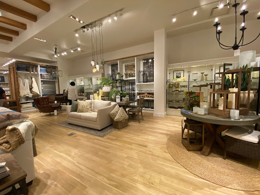 Furniture Store «Pottery Barn», reviews and photos, 10000 Research Blvd B02A, Austin, TX 78759, USA