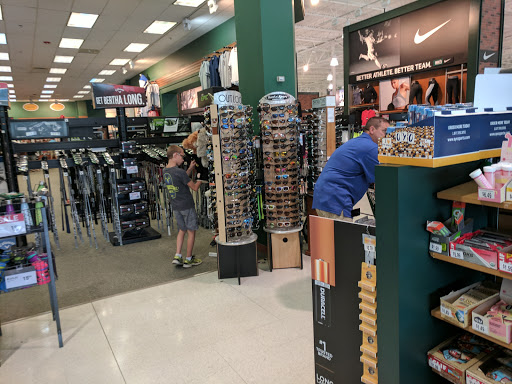 Shopping Mall «Town Square Mall», reviews and photos, 2405 Vestal Pkwy E, Vestal, NY 13850, USA