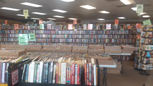 Book Store «Half Price Books Outlet», reviews and photos, 1520 Cooper Point Rd SW, Olympia, WA 98502, USA