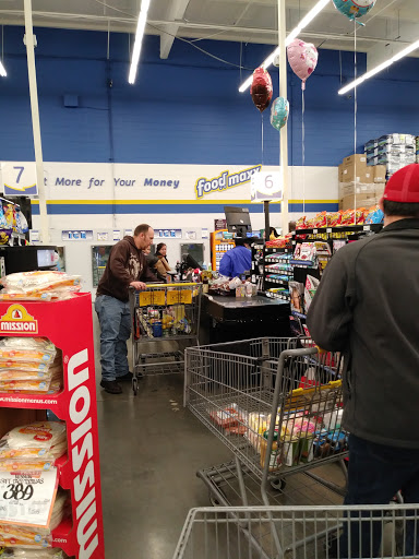Supermarket «FoodMaxx», reviews and photos, 3241 W Shaw Ave, Fresno, CA 93711, USA