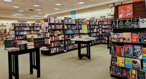 Book Store «Barnes & Noble Booksellers Sugarhouse», reviews and photos, 1104 E 2100 S, Salt Lake City, UT 84106, USA