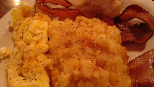 American Restaurant «Cracker Barrel Old Country Store», reviews and photos, 238 Enterprise Dr, Rocky Mount, NC 27804, USA