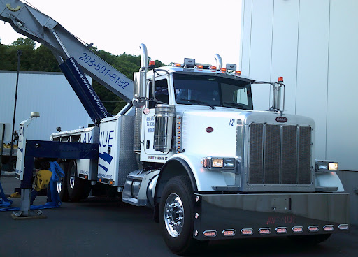 Car Dealer «Avenue Auto Sales Inc», reviews and photos, 1256 Thomaston Ave, Waterbury, CT 06704, USA