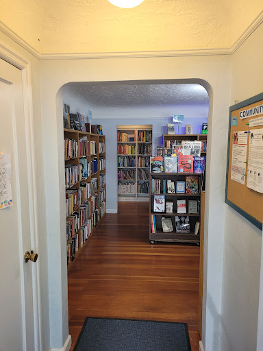 Used Book Store «Book Corner», reviews and photos, 12470 SW 5th St, Beaverton, OR 97005, USA