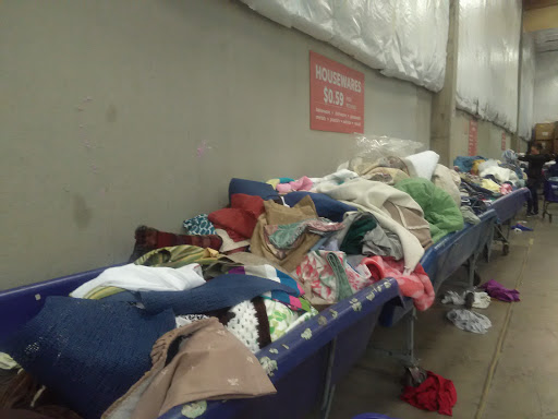 Thrift Store «Goodwill Outlet», reviews and photos, 1765 6th Ave S, Seattle, WA 98134, USA