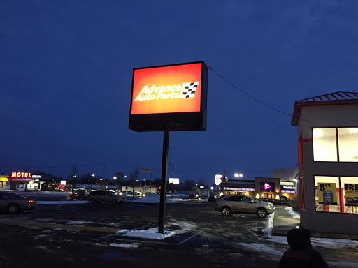 Auto Parts Store «Advance Auto Parts», reviews and photos, 2036 S Hastings Way, Eau Claire, WI 54701, USA