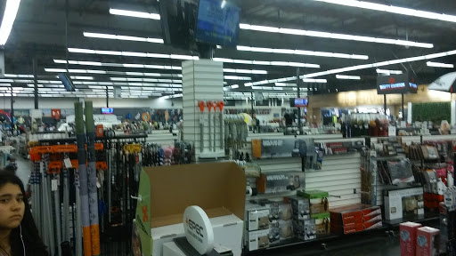 Sporting Goods Store «Roger Dunn Golf Shops», reviews and photos, 1421 Village Way, Santa Ana, CA 92705, USA
