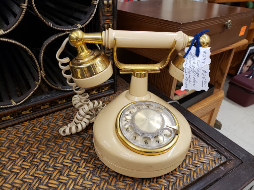 Flea Market «Traderbakers Flea Market», reviews and photos, 2080 Burton Ln, Martinsville, IN 46151, USA