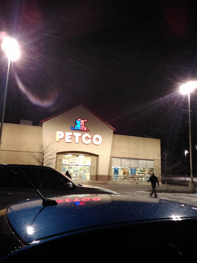 Pet Supply Store «Petco Animal Supplies», reviews and photos, 7907 State Highway N, Dardenne Prairie, MO 63368, USA