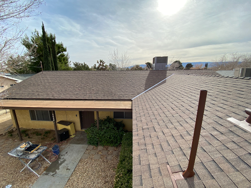 Roofing contractor Palmdale