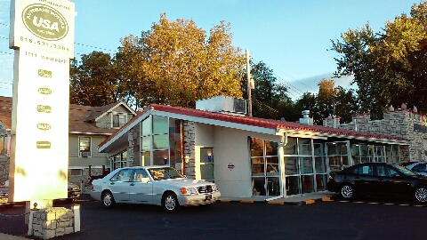 Used Car Dealer «Autobahn», reviews and photos, 1111 Westport Rd, Kansas City, MO 64111, USA