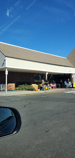 Pharmacy «Shoprite Of Orange», reviews and photos, 259 Bull Hill Ln, Orange, CT 06477, USA