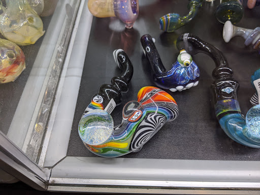 Tobacco Shop «Twisted Smoke Shop (J St)», reviews and photos, 3718 J St, Sacramento, CA 95816, USA