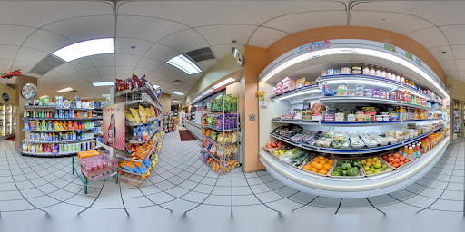 Liquor Store «The New York Market», reviews and photos, 693 W Waveland Ave, Chicago, IL 60613, USA