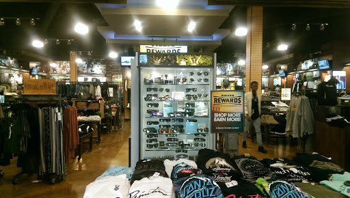 Clothing Store «Tillys», reviews and photos, 2150 South University Drive, Davie, FL 33324, USA