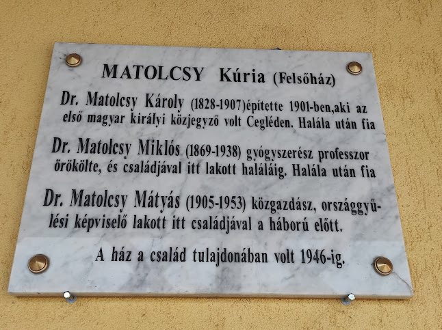 Opinii despre Természetvédelmi Oktatóközpont în Farmos - Iskola