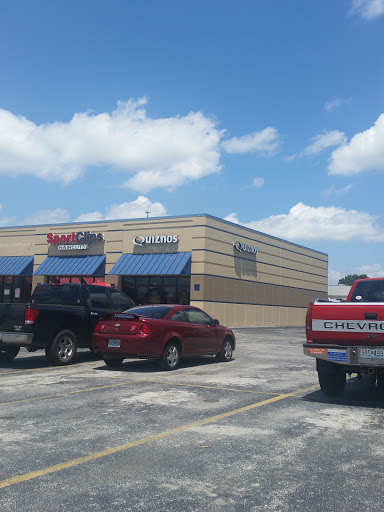 Sandwich Shop «Quiznos», reviews and photos, 2043 E Independence St, Springfield, MO 65804, USA