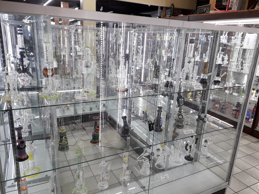 Tobacco Shop «Blue Moon Smoke Shop», reviews and photos, 470 Commonwealth Avenue, Boston, MA 02215, USA