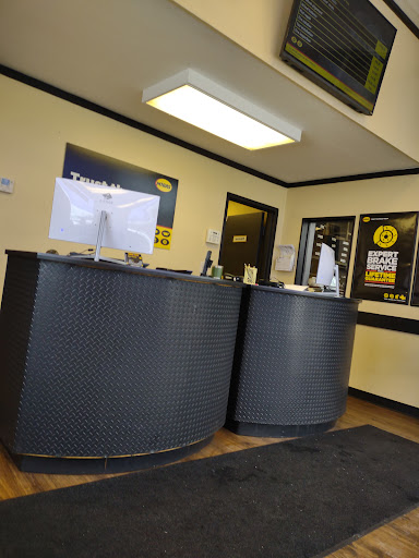 Car Repair and Maintenance «Midas», reviews and photos, 556 Boston Rd, Billerica, MA 01821, USA