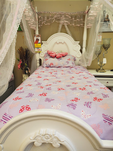 Furniture Store «Casa Leaders Inc», reviews and photos, 1200 Pacific Coast Hwy, Wilmington, CA 90744, USA