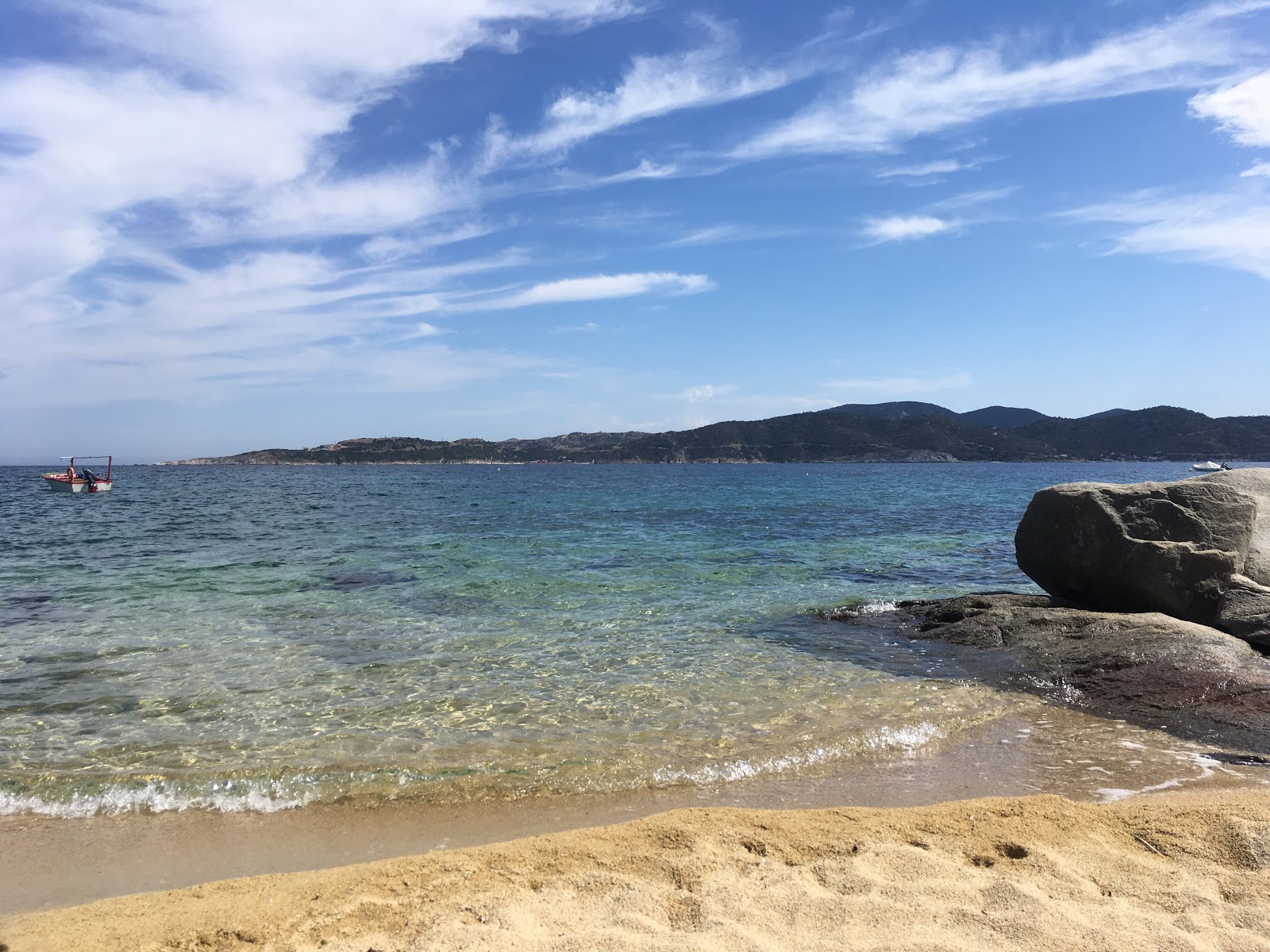 Photo de Valti beach et le règlement