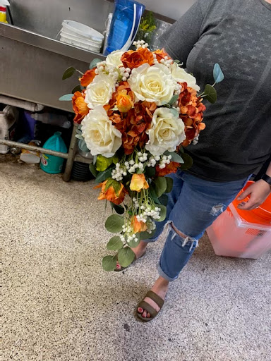 Florist «Sabrinas Flowers & Gifts», reviews and photos, 1903 S Goliad St, Rockwall, TX 75087, USA