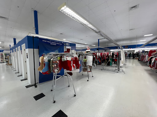 Thrift Store «St Vincent De Paul Thrift Store Waukesha», reviews and photos