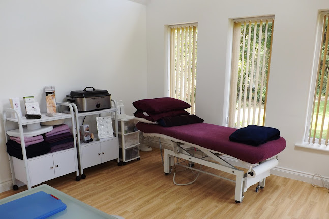 Reviews of Moulton Therapies in Northampton - Massage therapist