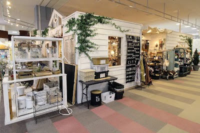 Kamell ポールスター店