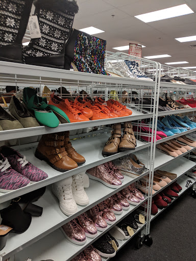 Shopping Mall «The Mall at Greece Ridge», reviews and photos, 271 Greece Ridge Center Dr, Rochester, NY 14626, USA