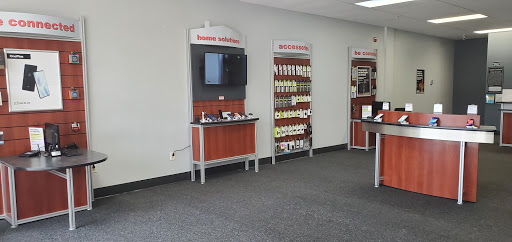 Cell Phone Store «Russell Cellular, Verizon Authorized Retailer», reviews and photos, 1070 Regional Park Rd, Lebanon, VA 24266, USA